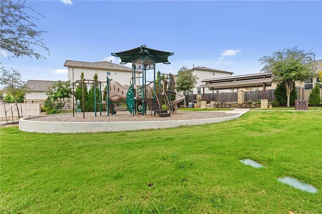 North Austin Retreat photo 26